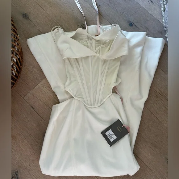 House of CB- Paloma Dress - Picture 4 of 5